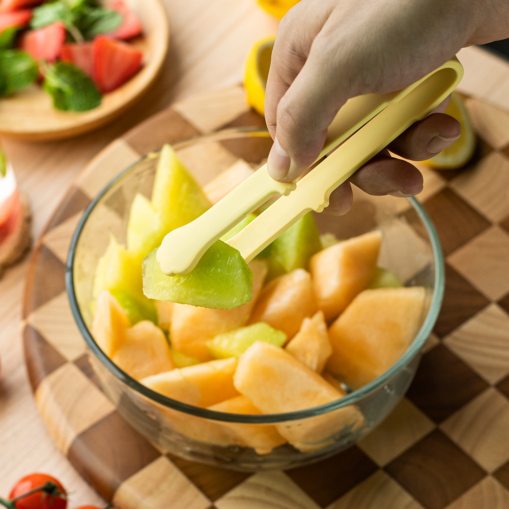 Penjepit Makanan Silikon Bentu - Kitchen Gadgets Everyone Needs ulasan dan harga