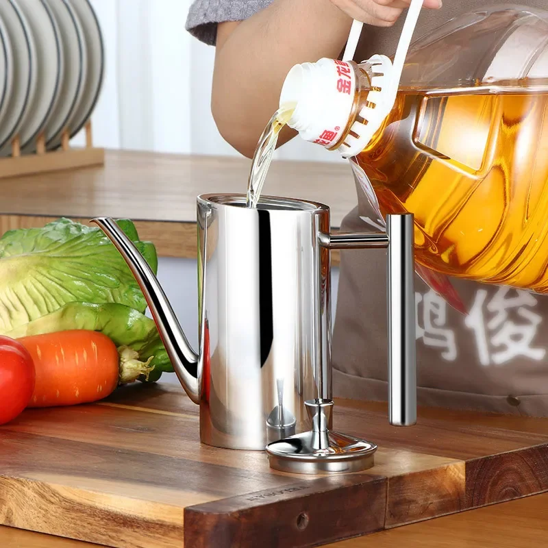 Botol minyak zaitun baja tahan - Kitchen Gadgets Under 500 ulasan dan harga